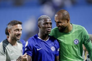 Moises Caicedo (au centre) et Chelsea joueront les quarts de finale du Mondial des clubs KEYSTONE/EPA/BRIAN WESTERHOLT